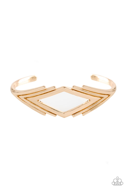 In Total De-NILE - Gold Bracelet - Paparazzi Accessories