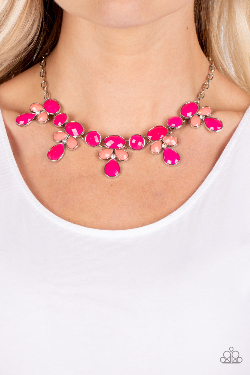 Midsummer Meadow - Pink Necklace- Paparazzi Accessories